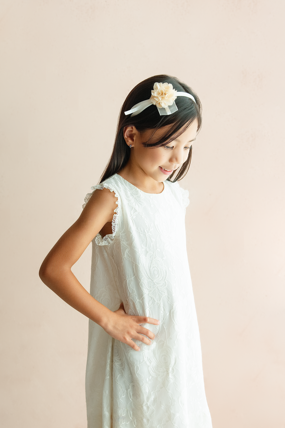 Vestido en encaje color Ivory - Niña